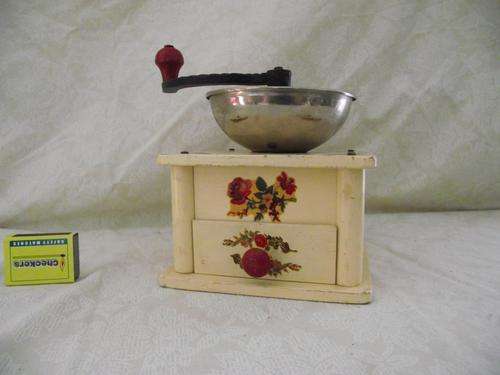 MID-CENTURY COFFEE GRINDER
